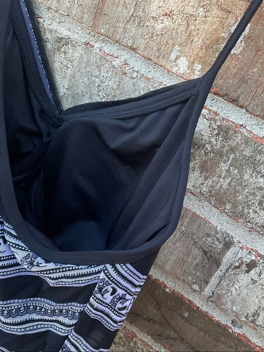 Beach House lightweight black
